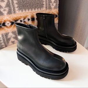 Jeffrey Campbell Tanker Black Lug Sole Ankle Boots Women’s Size US 6 NEW